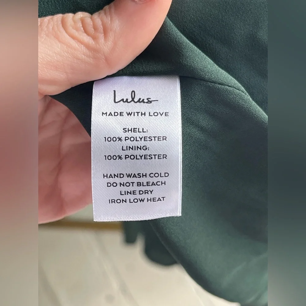 Lulu’s NWOT Summer Invite Dark Emerald Green Tie-Strap Bodice Chiffon Midi Dress - Picture 5 of 9